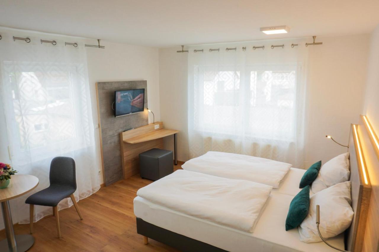 Neuhausen auf den Fildern Sp-Appartements מראה חיצוני תמונה