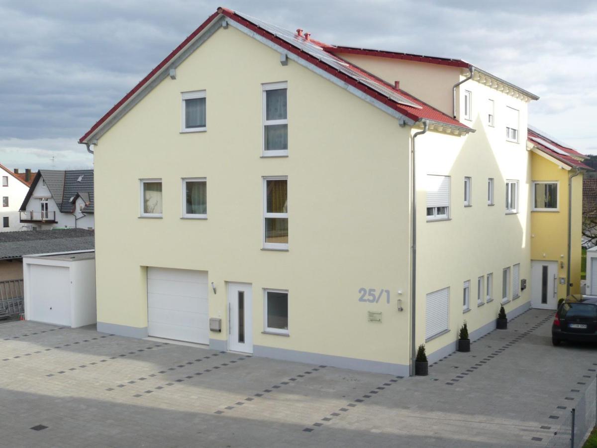 Neuhausen auf den Fildern Sp-Appartements מראה חיצוני תמונה
